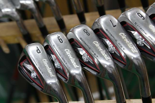 Iron Set Cleveland CG7 Tour Dynamic Gold
