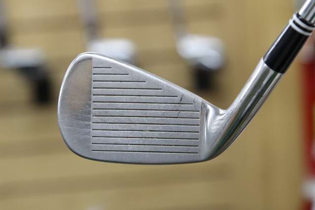 Iron Set Cleveland CG7 Tour Dynamic Gold
