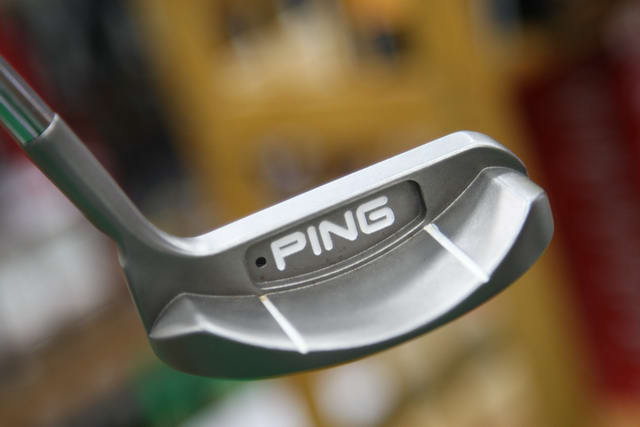 Putter Ping i-Series Piper H -
