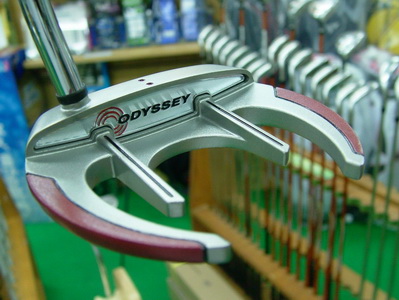 Putter Odyssey White Hot XG Sabertooth -
