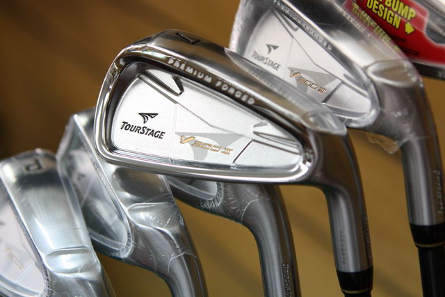 Iron Set Tourstage V300 III FORGED NS.Pro 950GH