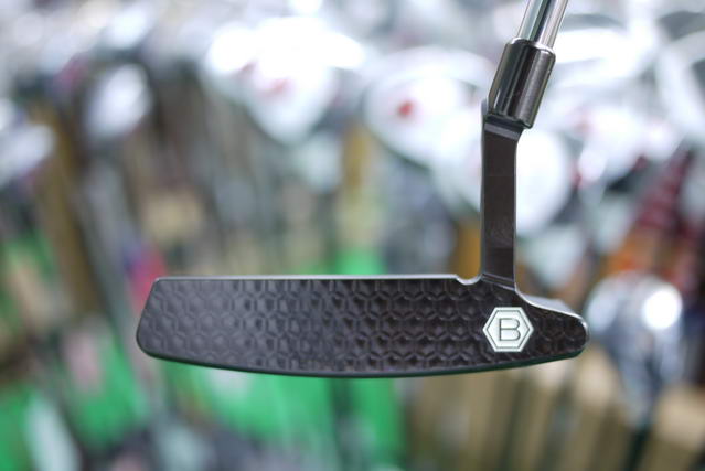 Putter Bettinardi BB8 -
