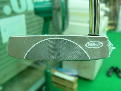 Putter Yes Emma -
