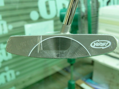 Putter Yes Hanna -
